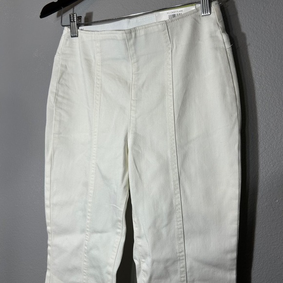 INC International Concepts Flare Crop High Rise White Jeans Size 4 NWT - Picture 5 of 7